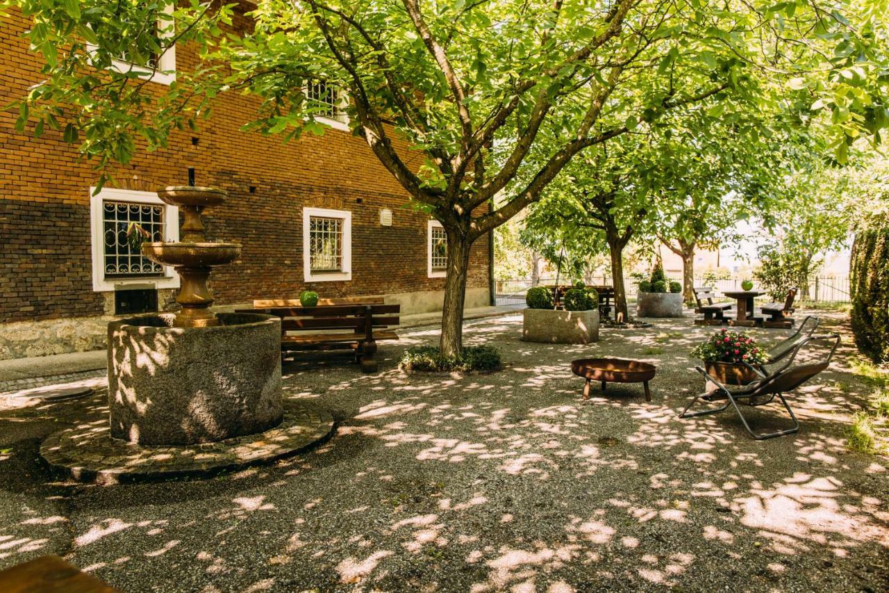 Wolfsjaegerhof Linz Exterior photo